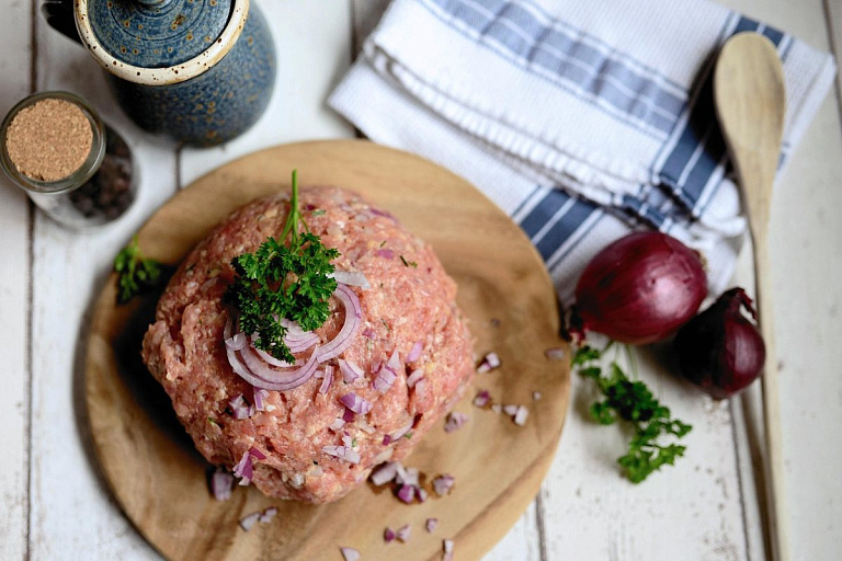 Главная ошибка с фаршем: почему ваши котлеты всегда выходят сухими