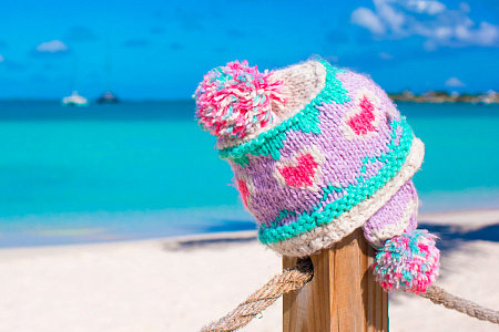 Сбежать от зимы: куда и за сколько можно улететь из Минска на Новый год