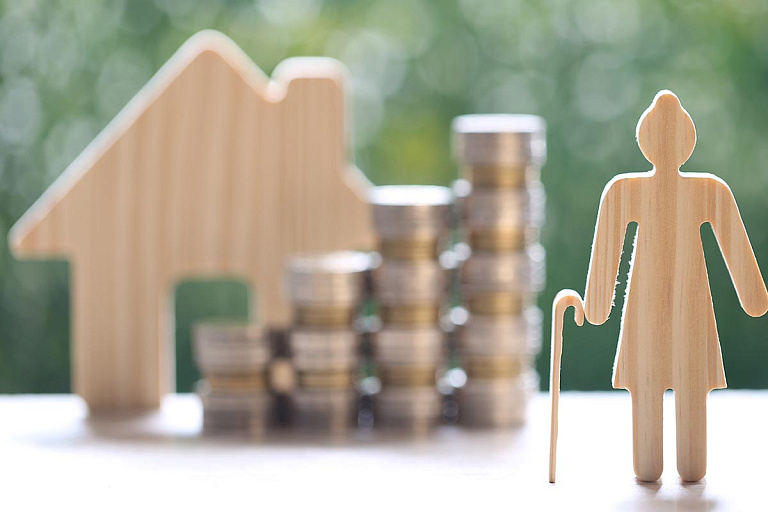 Минчанке начисляли налог за дом, которого нет, – как так