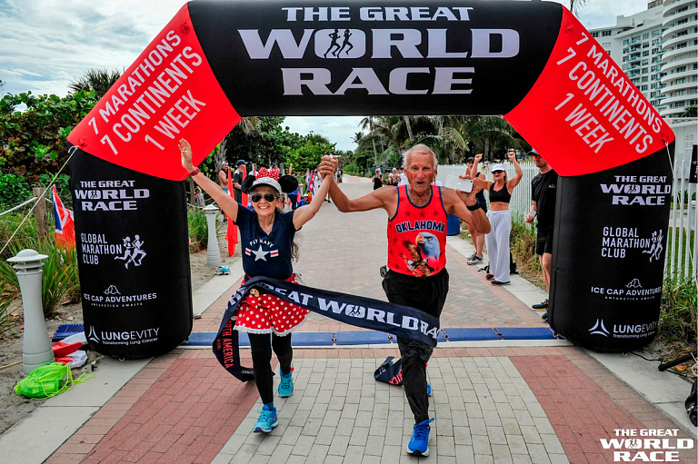 Дед в возрасте 82 лет пробежал 7 полумарафонов на 7 континентах за 7 дней