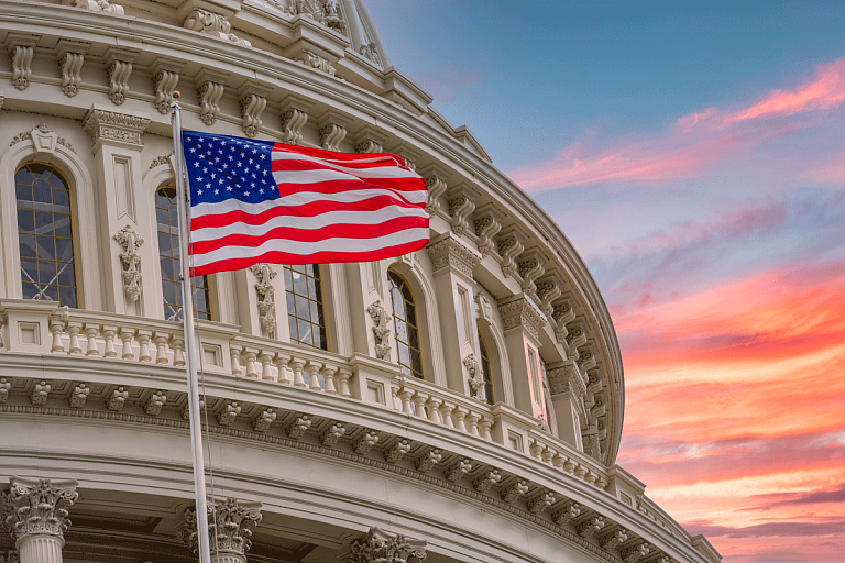 США закроют въезд для граждан более 30 стран – что известно