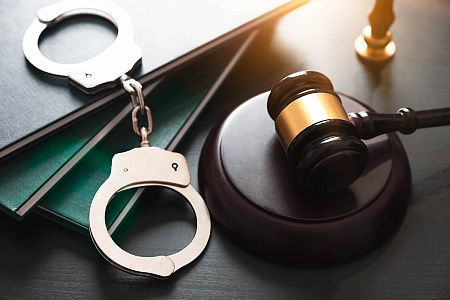 Пьяный многодетный минчанин решил расстрелять "закладчиков" – что в итоге