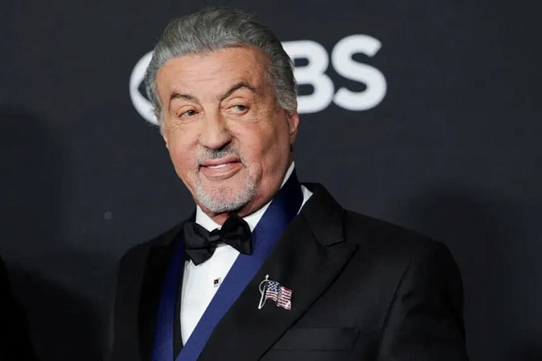 Сильвестра Сталлоне заметили с тростью – все из-за травм