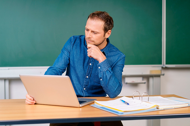 Учителей в Беларуси ждут новые проверки – что хотят выяснить