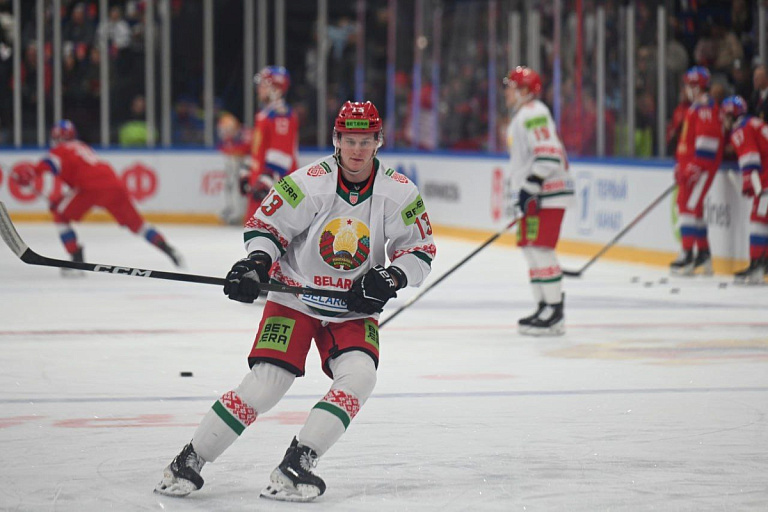 Надеемся на Казахстан: сборная Беларуси по хоккею проиграла России на КПК