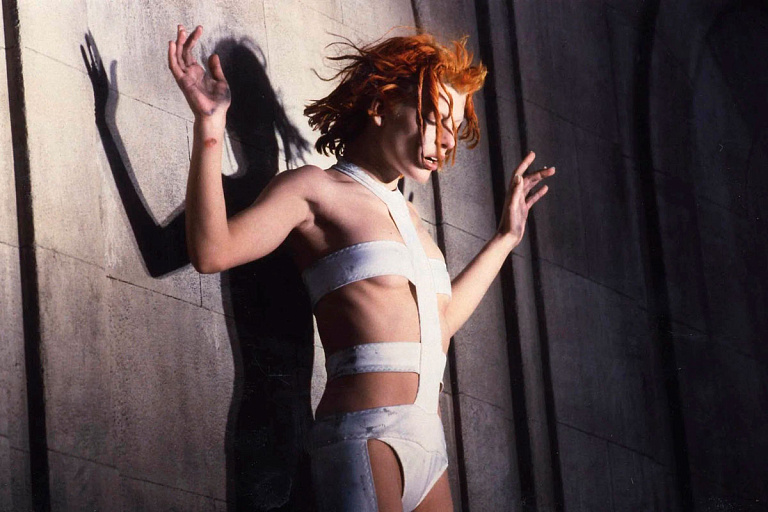 От фотомодели до суперзвезды: заполняем "мультипас" Миллы Йовович