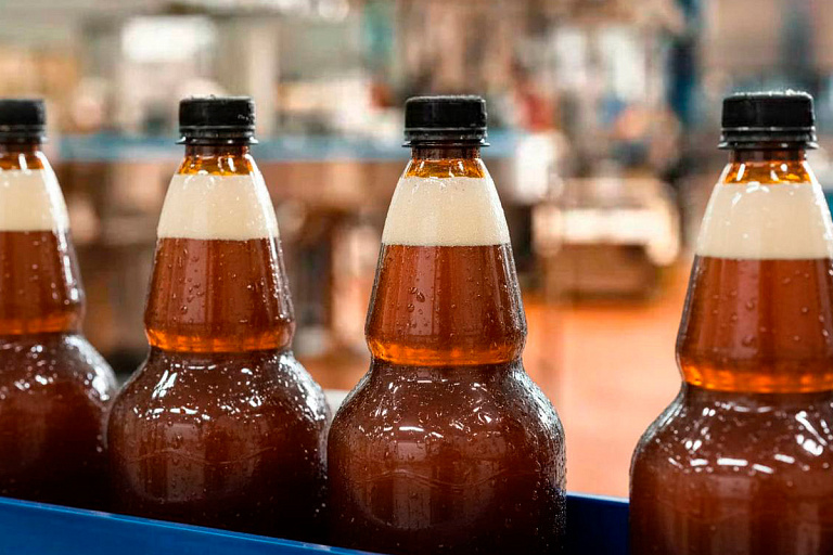 В Беларуси запретили продавать пиво в пластиковых бутылках больших объемов