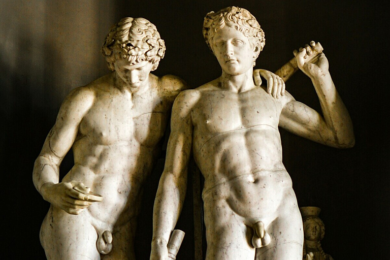 Голый минчанин ворвался в чужую квартиру – на улице он замерз