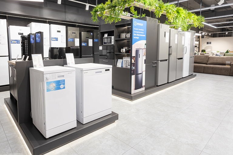 Белорусские утюги и пылесосы отследят в налоговой – что происходит