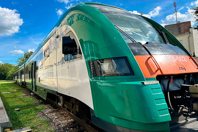 В Беларуси собираются обновить ж/д составы и речной флот – подробности