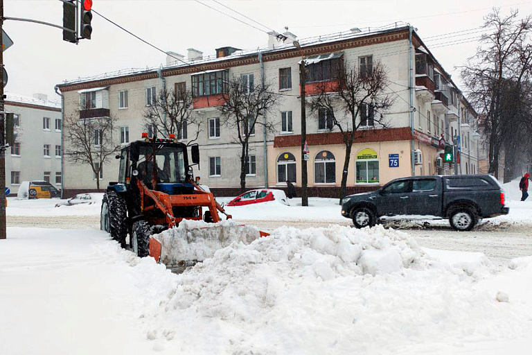Ошибки с "Хавьером" помогли: в ЖКХ оценили, как справились с циклоном "Улли"