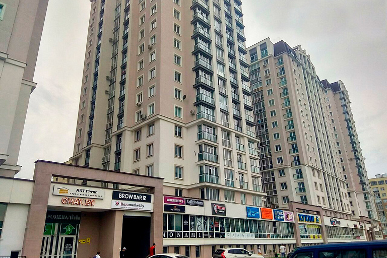 Минчане продают офис с готовым бизнесом – он связан с бабочками