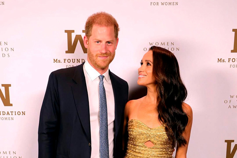 Принц Гарри и Элтон Джон подали в суд на популярный таблоид