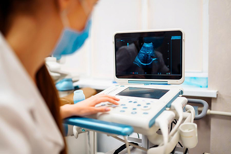 Аборты хотят запретить в частных медцентрах Беларуси – в чем причина