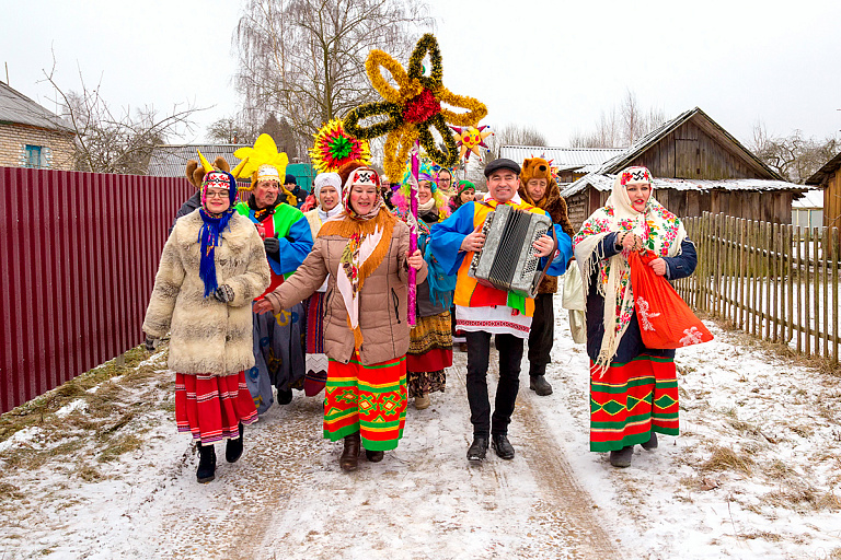 Народные гулянья, выставки и театр: чем заняться в выходные в Минске
