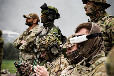 "Горячая зона" и роботы: узнали, как НАТО будет защищать восточные границы