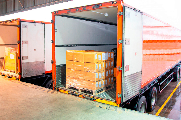 Импорт или экспорт: что лидировало в грузоперевозках в 2025 году