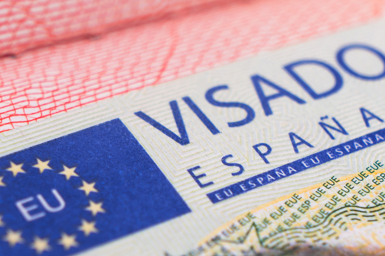 Где белорусы могут быстро получить визу в ЕС – есть пара вариантов