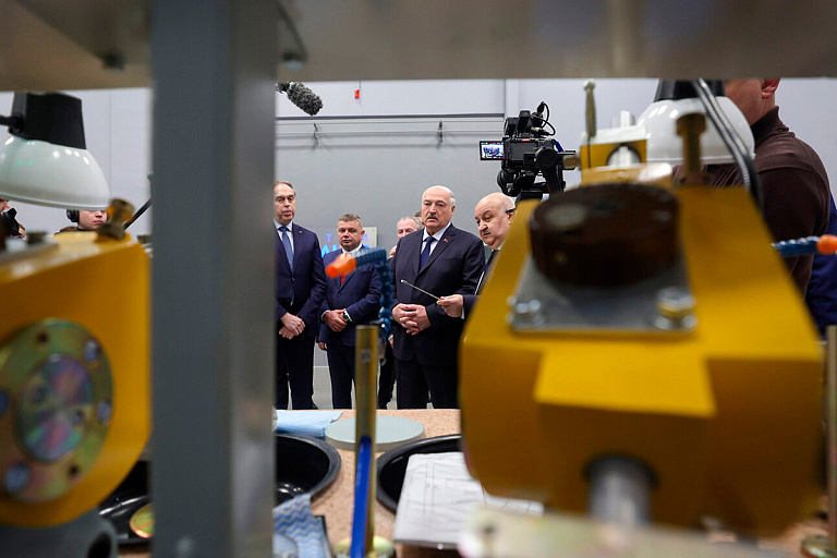 В Минске запустили уникальное производство микросхем – аналогов у него мало