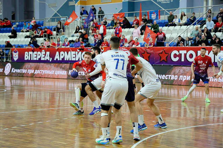 В белорусском гандбольном "класико" страсти кипят – чем завершилась встреча