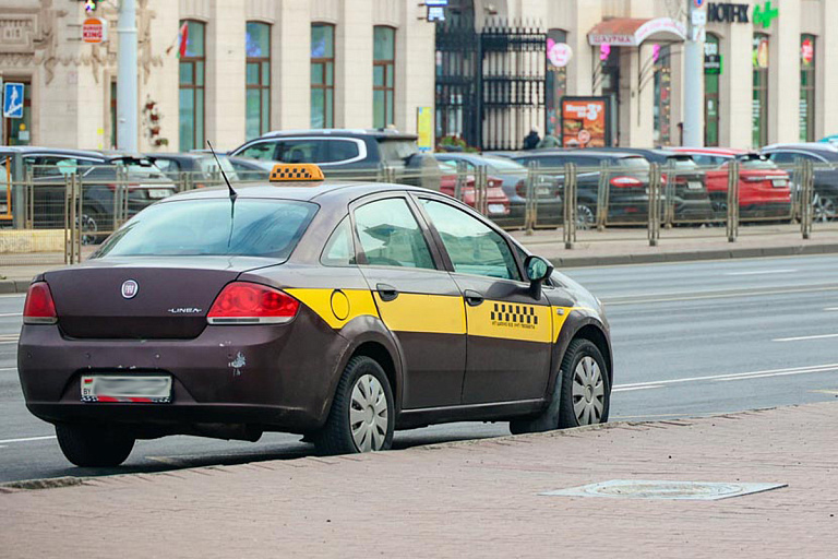 Цены на такси хотят ограничить в Беларуси – что происходит