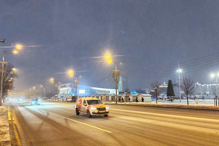 "Минут десять потерпеть": Лукашенко ответил критикам экономии на освещении