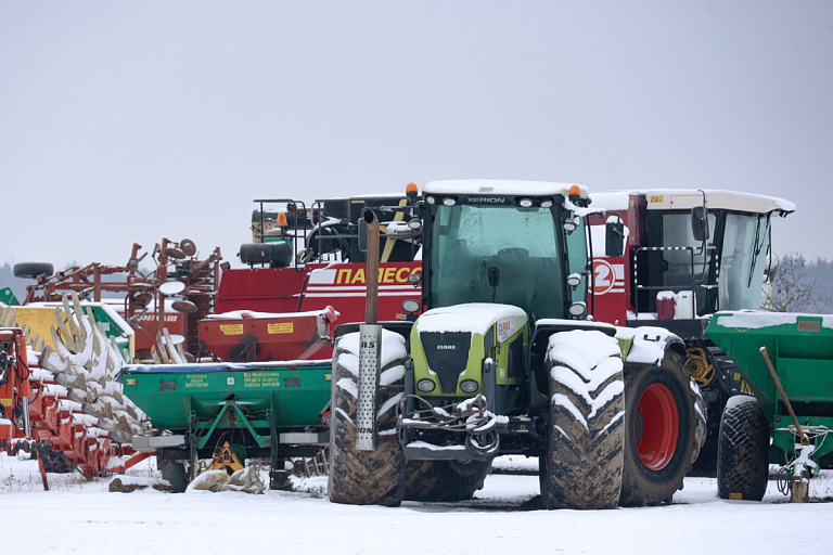 Хотел помочь другу и погиб: трагедией окончился ремонт погрузчика на Минщине