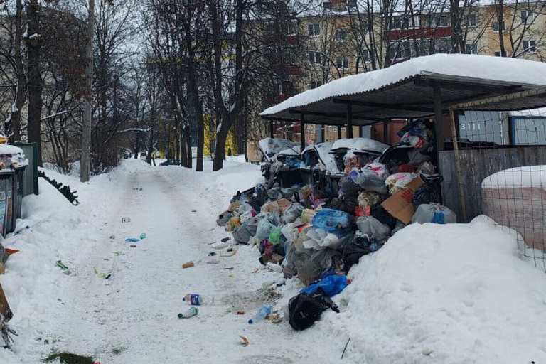 В ЖКХ рассказали о "мусорном коллапсе" в Минске – правда или фейк