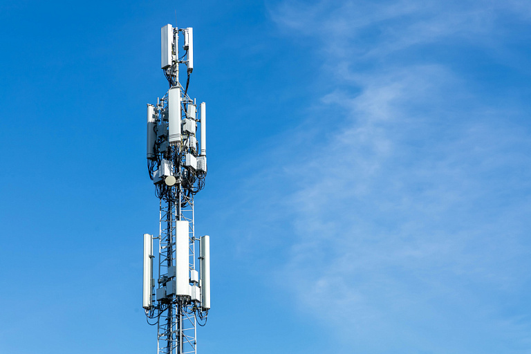 Белорус дважды хотел взорвать вышку связи – дело в плохом интернете