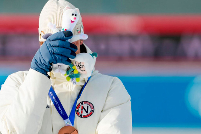 Вместо похода к психотерапевту: биатлонист на ОИ публично признался в измене