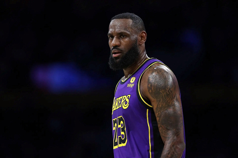 Ямаль наоборот: Леброн снова переписал историю НБА