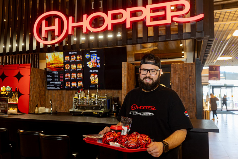 Как делают бургеры и ребра, за которыми едут в "Валерьяново"