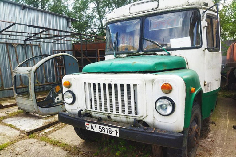 В Беларуси за скромную сумму можно стать хозяином автобуса – что нужно