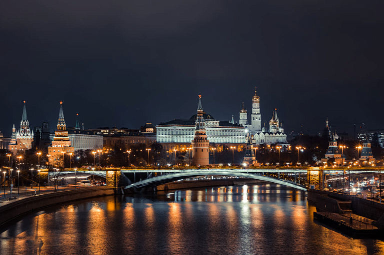 Белорусам хотят выдавать "карты русского" – что за идея