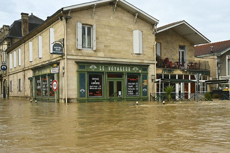 Рекорд не из приятных: Францию почти 40 дней заливают дожди