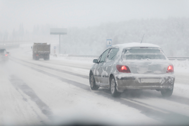 В этой области ГАИ призвала водителей пересесть на автобусы – что происходит