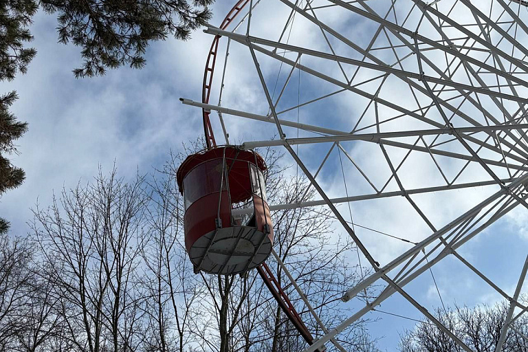 В Минске продали и разобрали колесо обозрения – где теперь не покататься