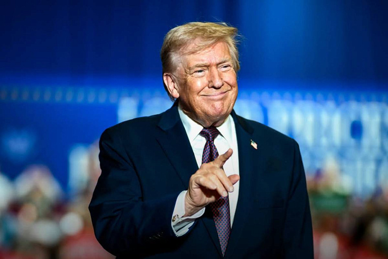 Трамп признался, что симпатизирует Лукашенко, и это взаимно