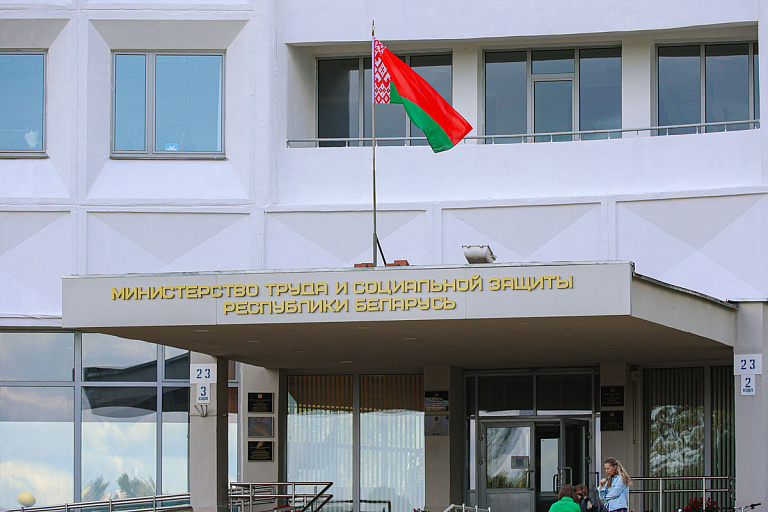 Чиновники в марте наведаются в дома белорусов – узнали зачем