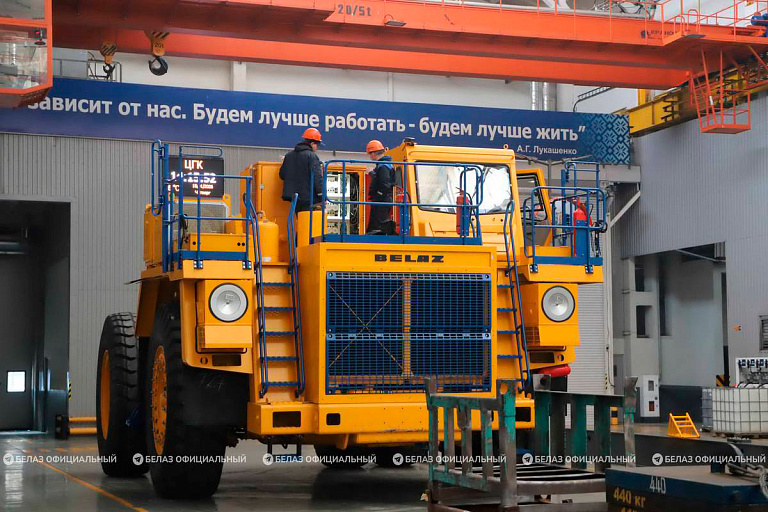 БелАЗ направит гигантскую сумму на обновление производства в 2026 году