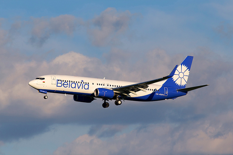 Belavia продолжает вывозить застрявших в ОАЭ туристов – кто летит первым