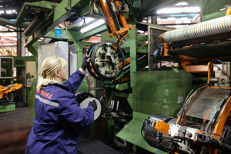 Число работающих минчан резко выросло за год – в чем причина