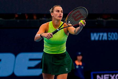 Титул все ближе: Соболенко вышла в четвертьфинал американского "тысячника"