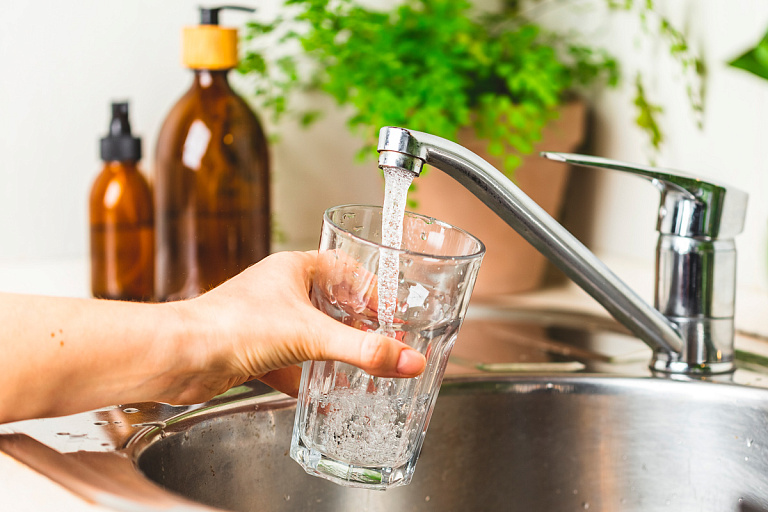 В Минске вновь будут отключать холодную воду – список адресов и даты