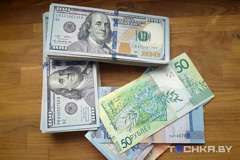 Доллар снова подорожал на торгах БВФБ 2 августа
