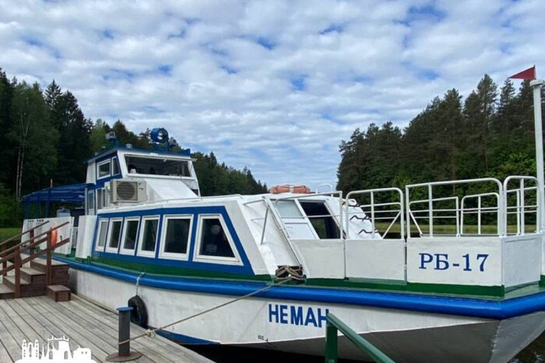 Водный сезон открывают на Августовском канале – как покататься на теплоходе