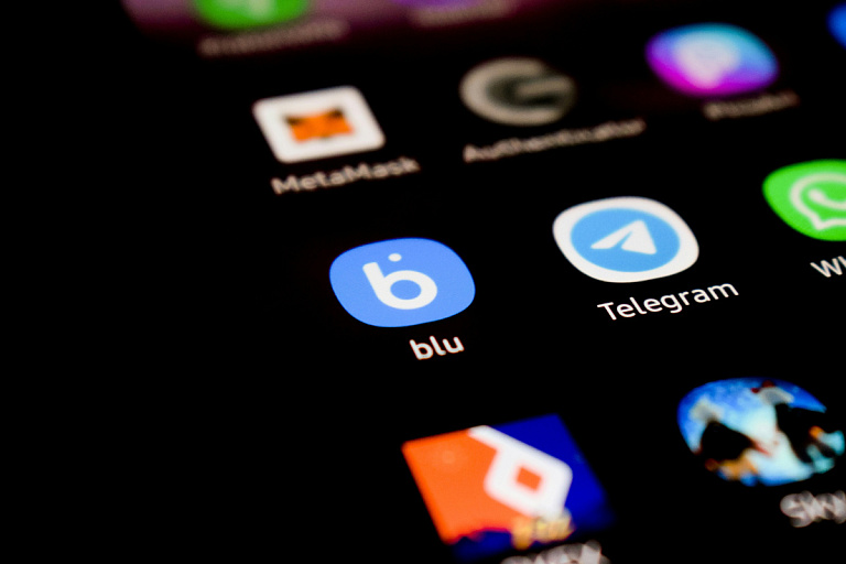 Павел Дуров анонсировал функцию "Войти через Telegram" на смартфонах