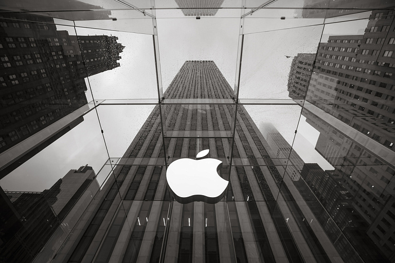 Тим Кук уходит с поста директора Apple: его преемник уже известен