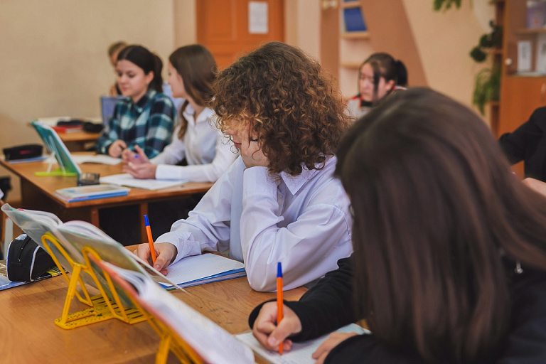 В школах Беларуси появятся новые занятия – чему будут учить