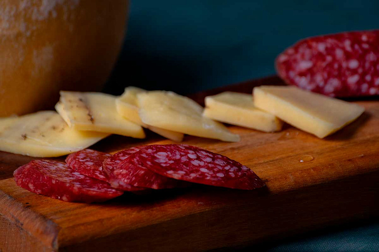 В белорусских продуктах нашли кишечную палочку и остатки лекарств